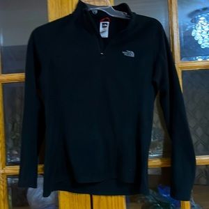 The North Face Women Fleece, size Medium in great condition.